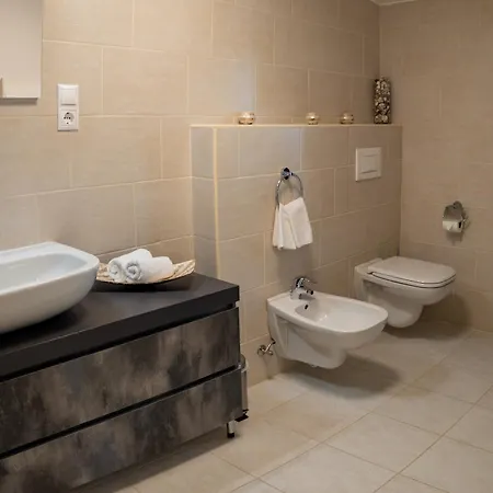 بيت للعطل With Gamauf *